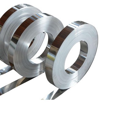 Sottili strisce in acciaio inossidabile